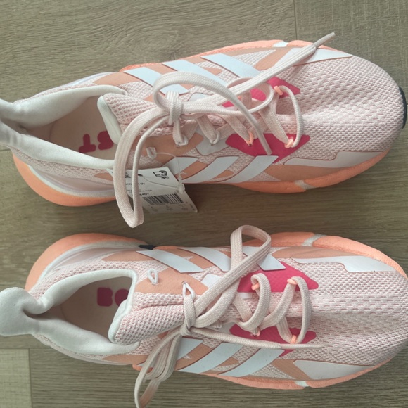 Adidas Boost X9000L4w - Picture 2 of 3